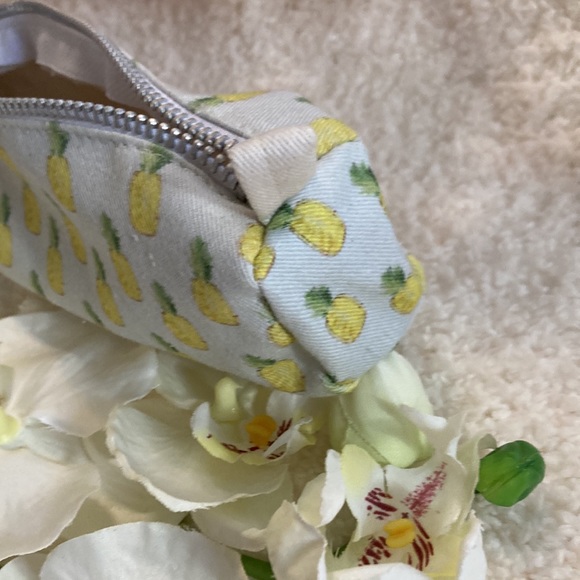 SoHa living sunglass or cosmetic pouch💕 - Picture 3 of 8